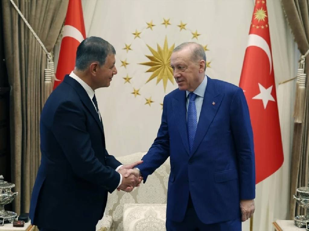 Cumhurbaşkanı Erdoğan, Cemil Tugay'ı Külliye'de kabul etti