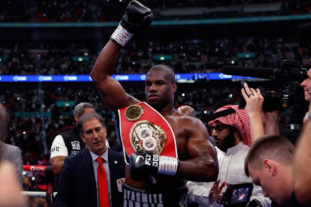 Anthony Joshua-Daniel Dubois maçının rövanşı rekorla geliyor