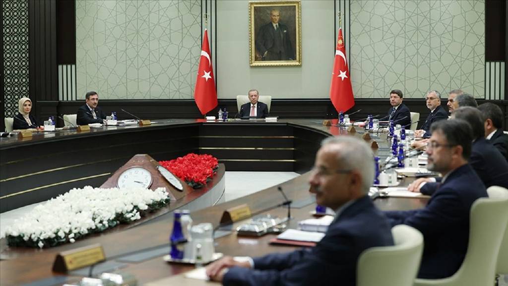 Kabine bugün toplanıyor... Gündemde kadın cinayetleri var...