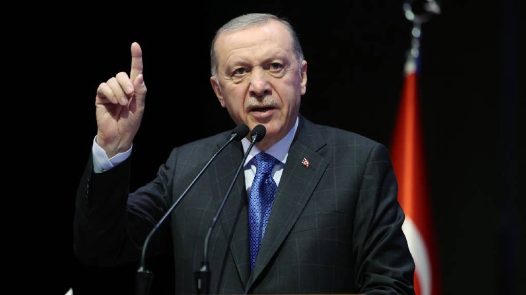 Cumhurbaşkanı Erdoğan: Türkiye'den rahatsızlık duyanları başarılarımızla daha fazla rahatsız edeceğiz