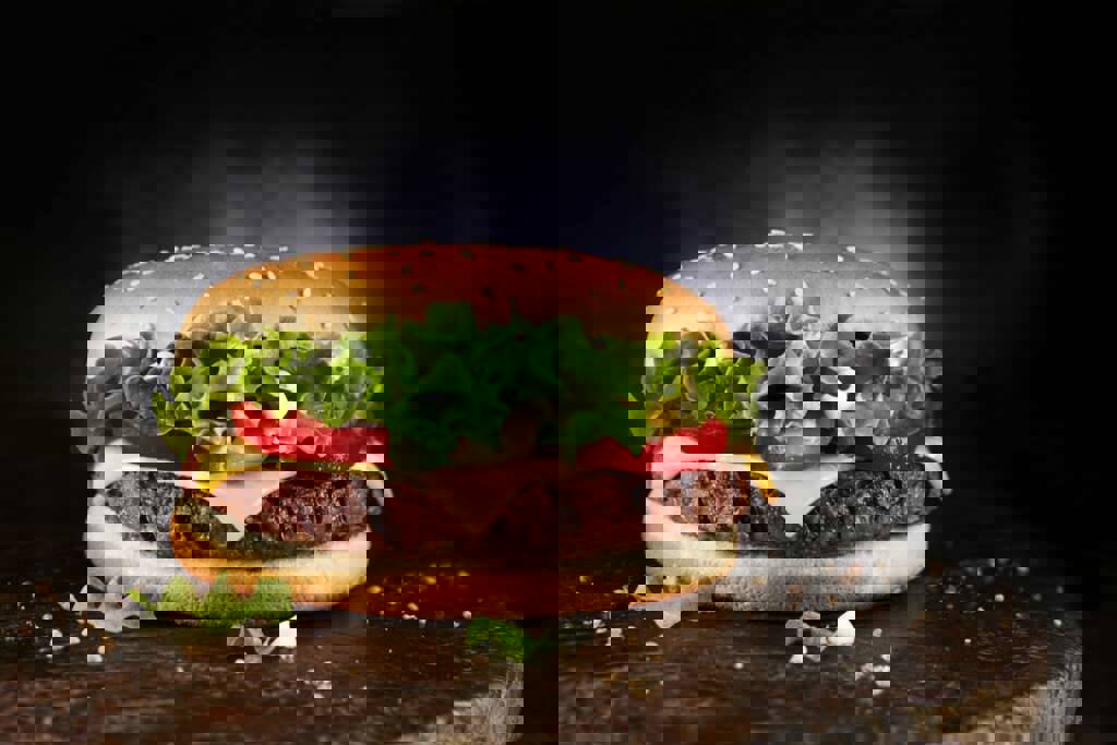 McDonald's'ta bakteri alarmı: Salgının kaynağı tespit edildi