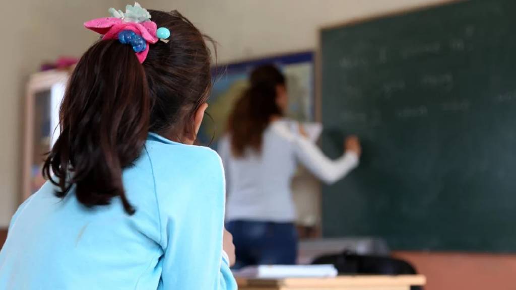 Kanun yürürlüğe girdi! Öğretmen olmak için KPSS'den iyi puan almak yetmeyecek...