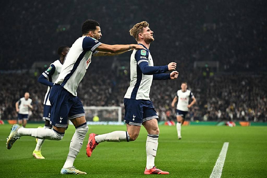 İlk yarıda bulduğu gollerle mücadeleyi 2-1 kazanan Tottenham, çeyrek finale yükseldi