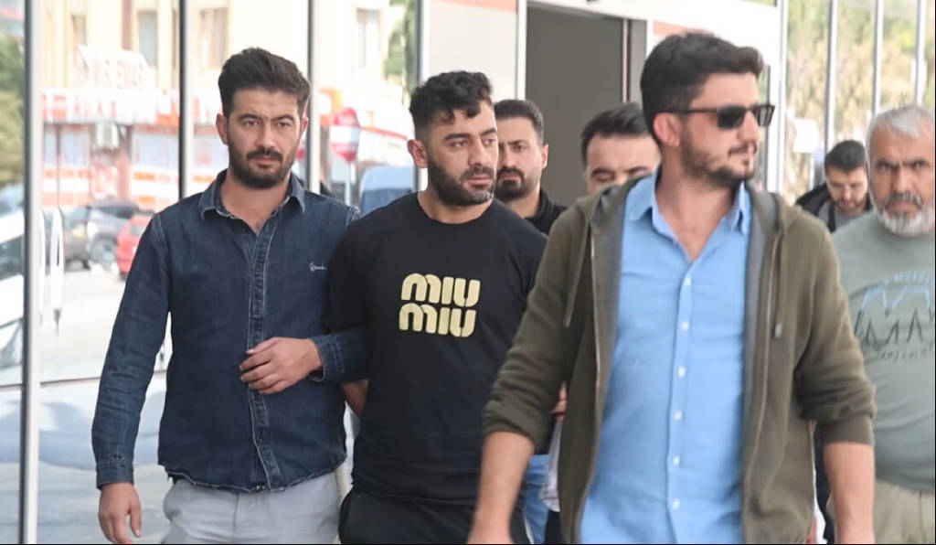 Cezaevi firarisi gazetecilerden özel istekte bulundu! “Başlığı düzgün atın”