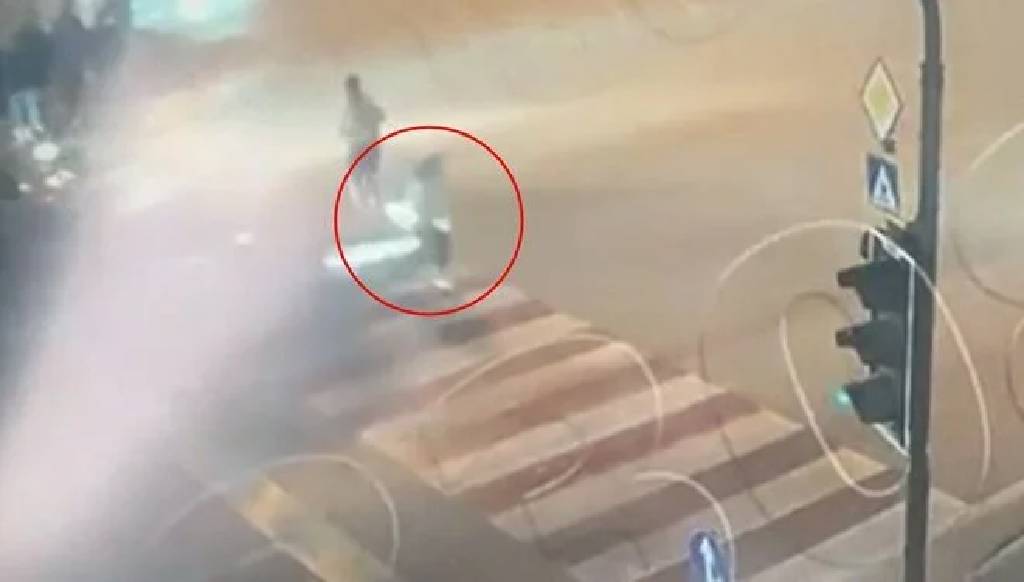 Bursa'da ehliyetsiz sürücünün çarptığı 16 yaşındaki kız ağır yaralandı!