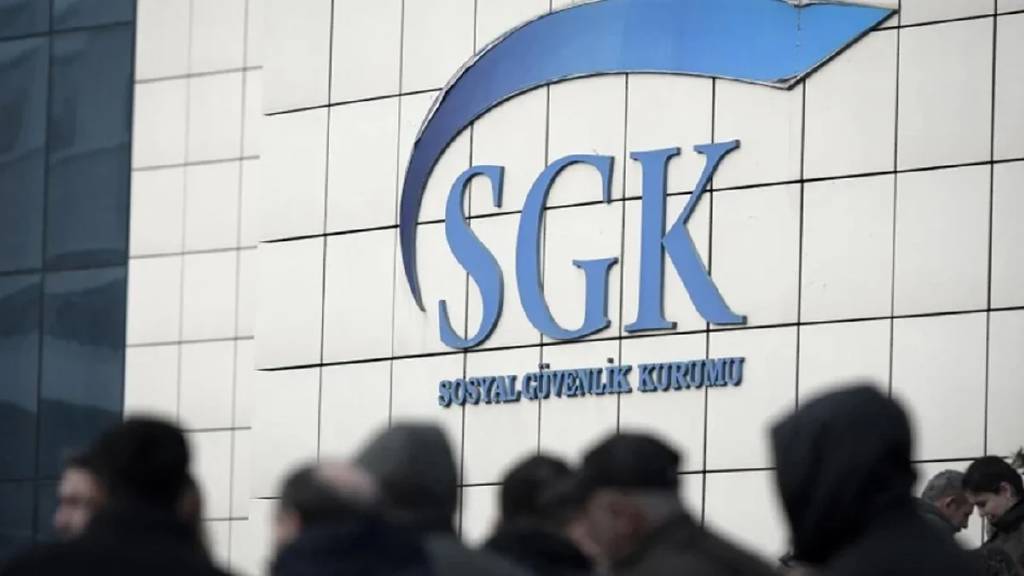 SGK'dan 1 kuruşluk borç için haciz: Vedat Işıkhan yetkiliyi görevden aldı