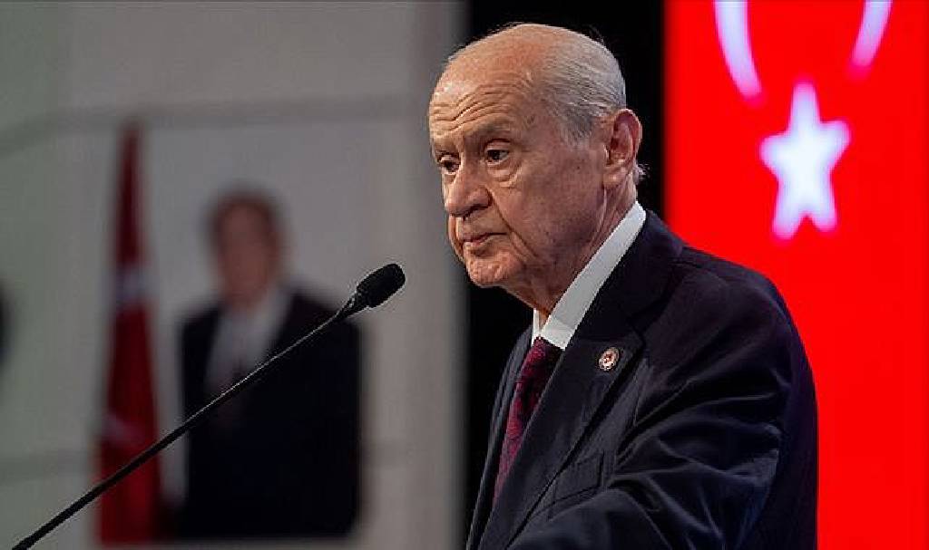 MHP'de istifa fırtınası! 8 ilçe başkanı görevden ayrıldı
