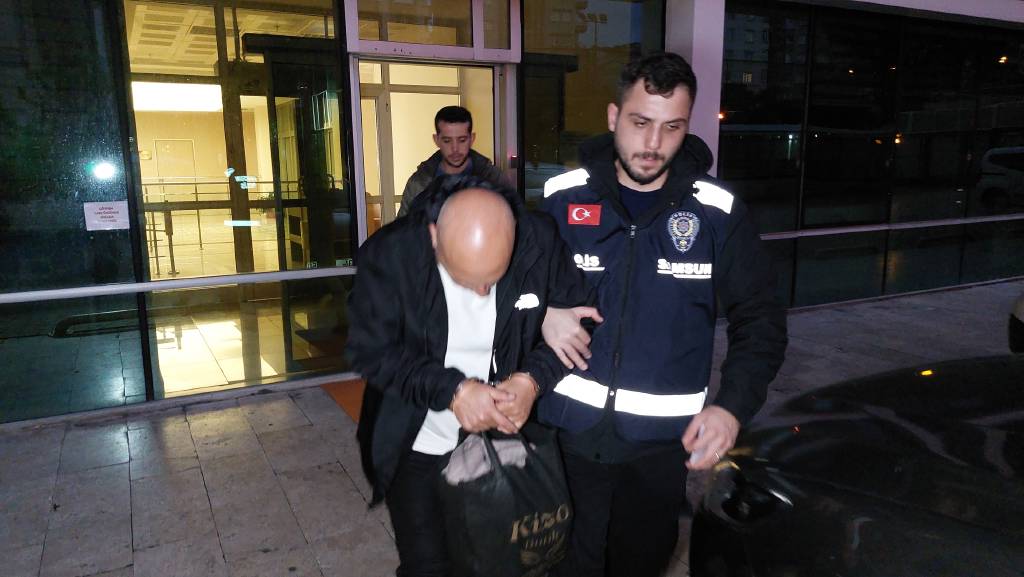 Samsun'da emekli polise bıçaklı saldırı: Saldırgan tutuklandı