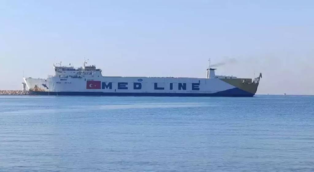 İsrail'in saldırılarından kaçanları taşıyan 4. gemi Taşucu Limanı'na geldi