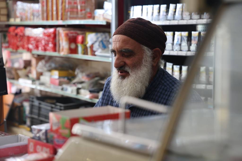 Dahi bakkal saniyeler içinde hesaplıyor!