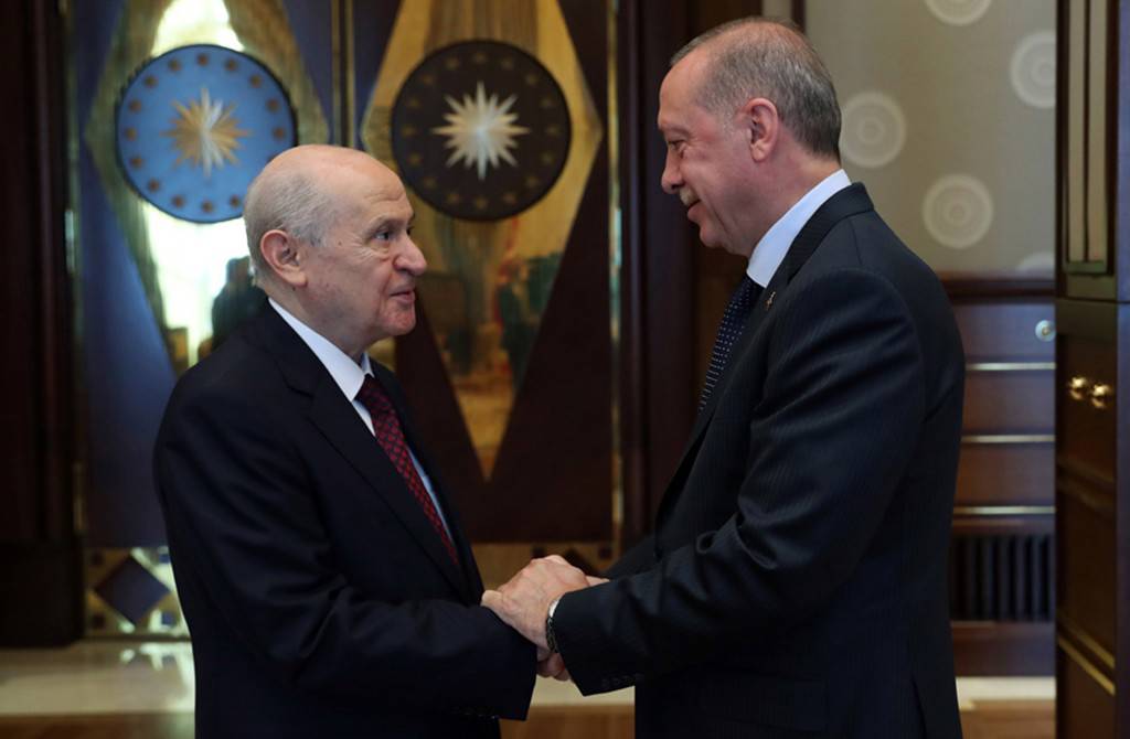 Cumhurbaşkanı Erdoğan’dan Bahçeli’ye övgü: "Tarihe istikamet çizen bir lider"