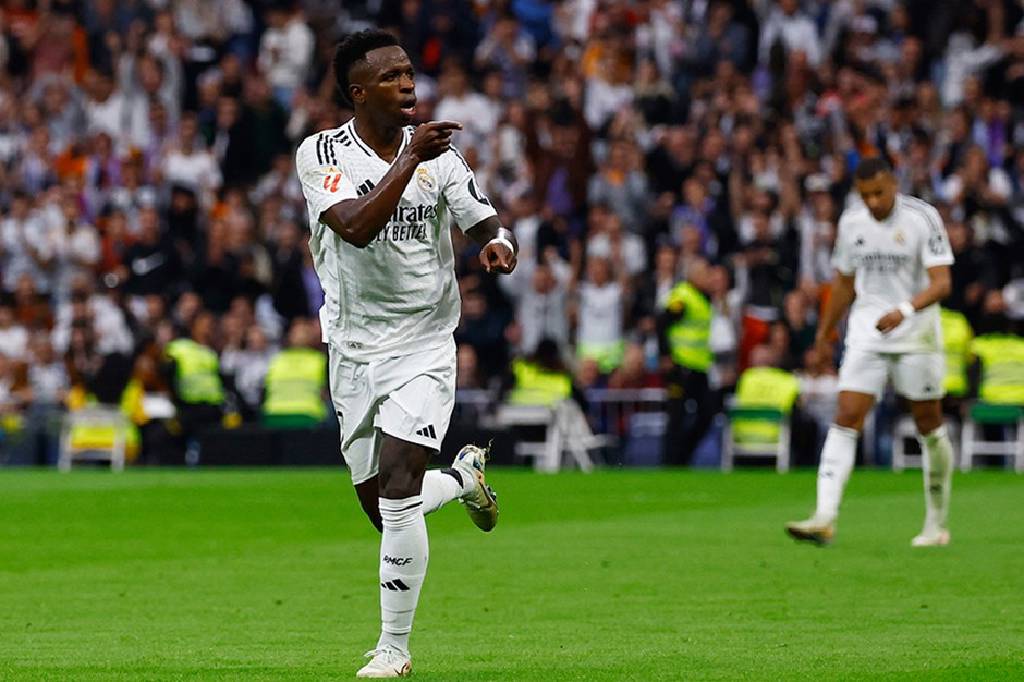  Vinicius Jr. 3 golle şov yaptı, Madrid evinde rahat kazandı