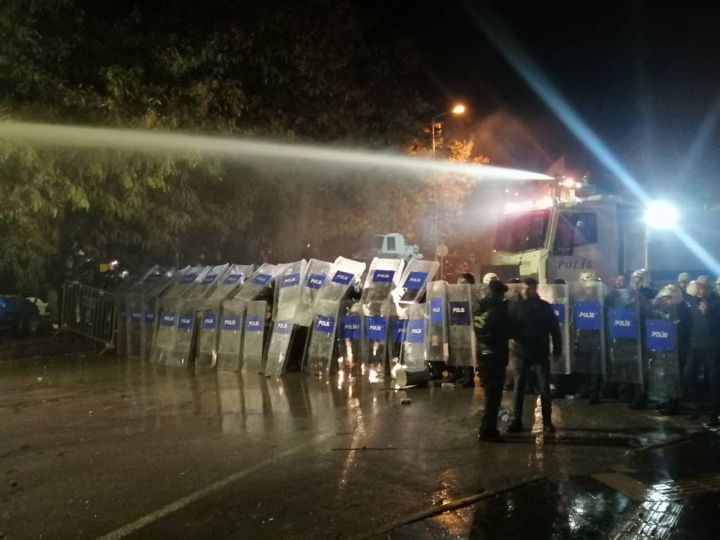 Tunceli’de protesto gösterisine katılan 8 kişi gözaltına alındı