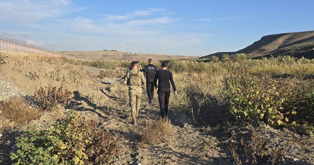 Şırnak'ta kaybolan genci, 4 ilden 30 kişilik ekip arıyor