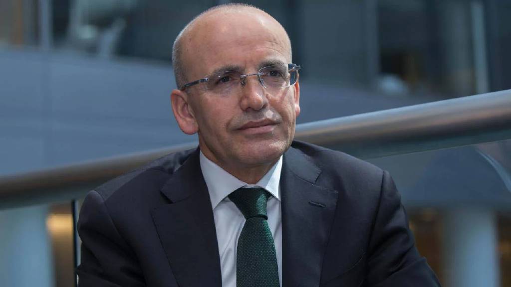 Mehmet Şimşek: Fiyat istikrarı sabır gerektiriyor