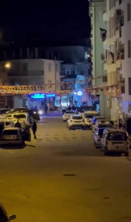 İzmir’de polise saldırı! Gözaltı sayısı 12’ye yükseldi…