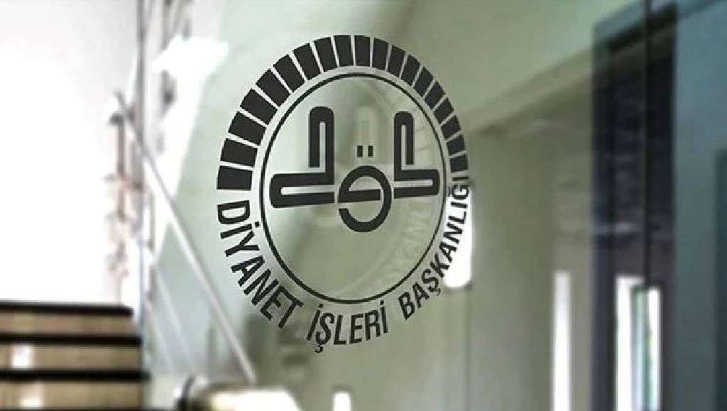 Diyanet’ten 'zekat gelirlerinden makam aracı alındığı' iddialarına yalanlama geldi…