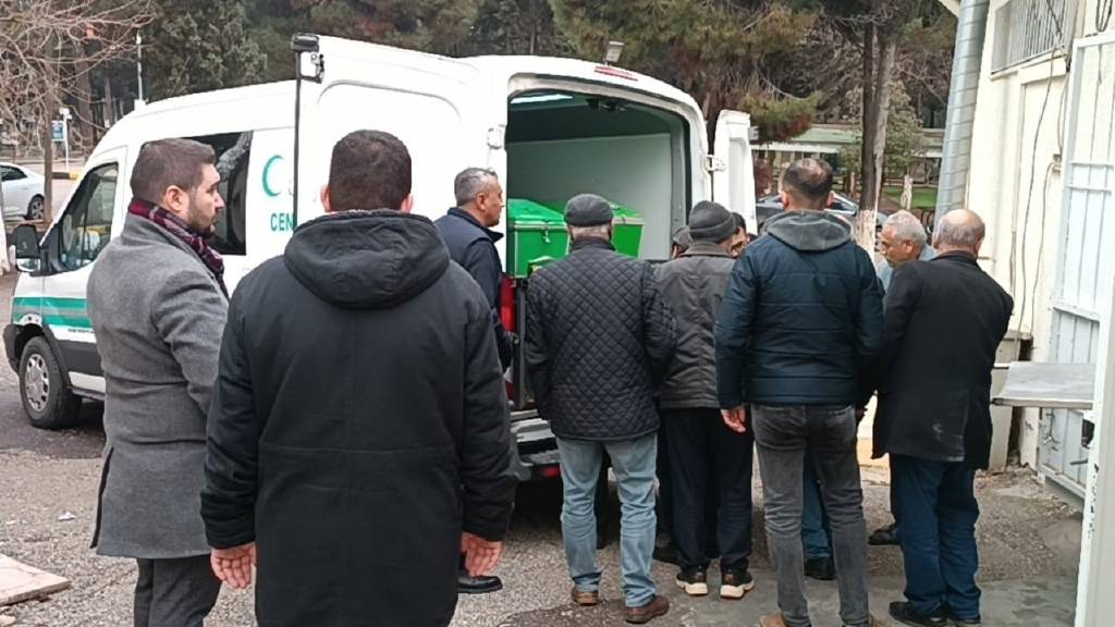 Gaziantep'te 2 çocuğunun gözü önünde karısını öldüren sanığa ağırlaştırılmış müebbet