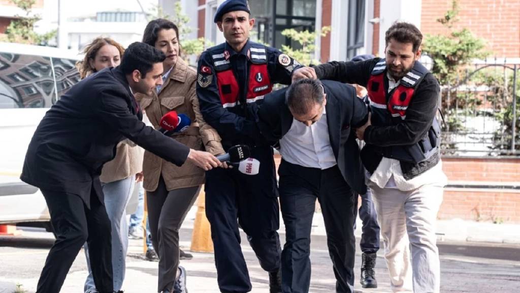 "Yenidoğan çetesini çökerten savcıya el çektirildiği" yönündeki asılsız paylaşımlara gözaltı