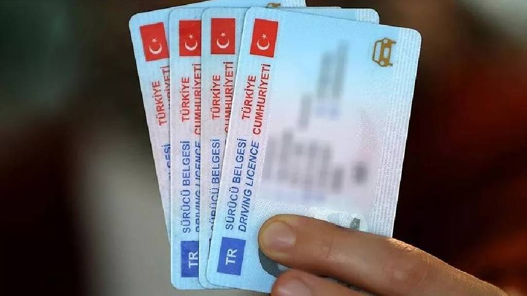 2025'te ehliyet ücretlerine büyük zam geliyor! '31 Aralık'a bırakmayın'