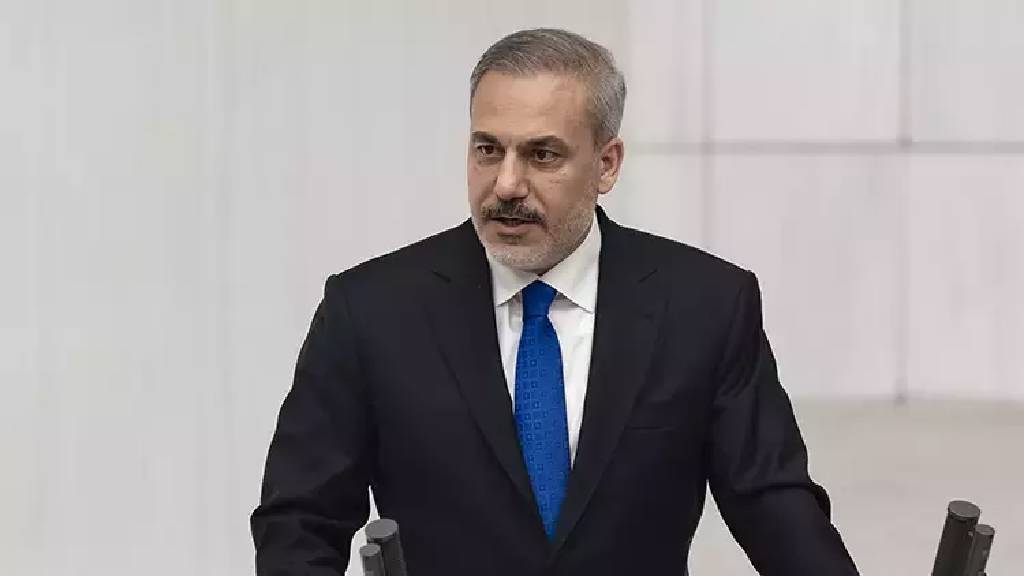 Hakan Fidan'dan DEM Partililere 'güncelleme' tavsiyesi