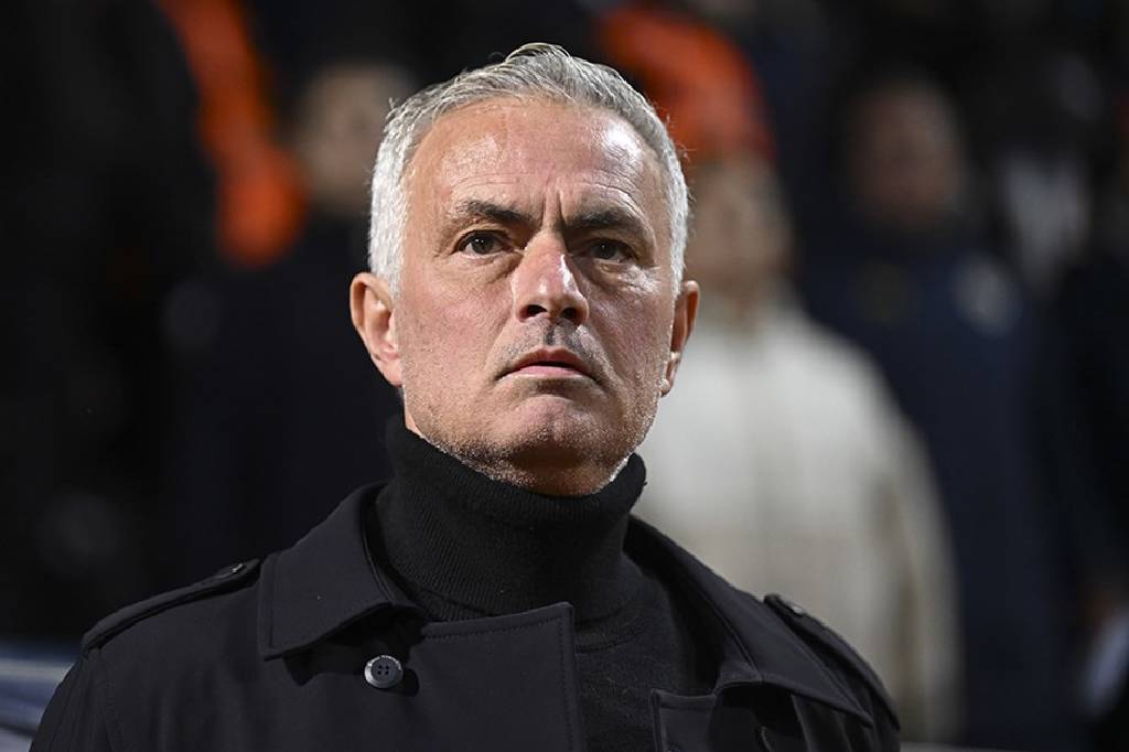  Fenerbahçe Teknik Direktörü Jose Mourinho, maçı değerlendirdi ve dikkat çeken açıklamalarda bulundu