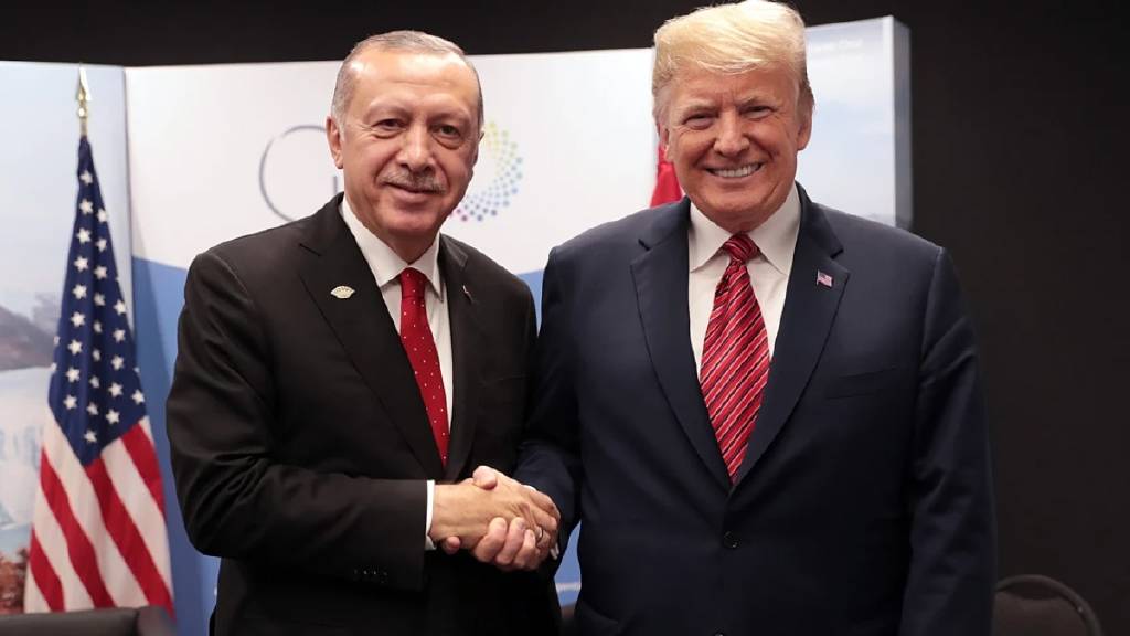 Donald Trump, Türkiye'yi öve öve bitiremedi
