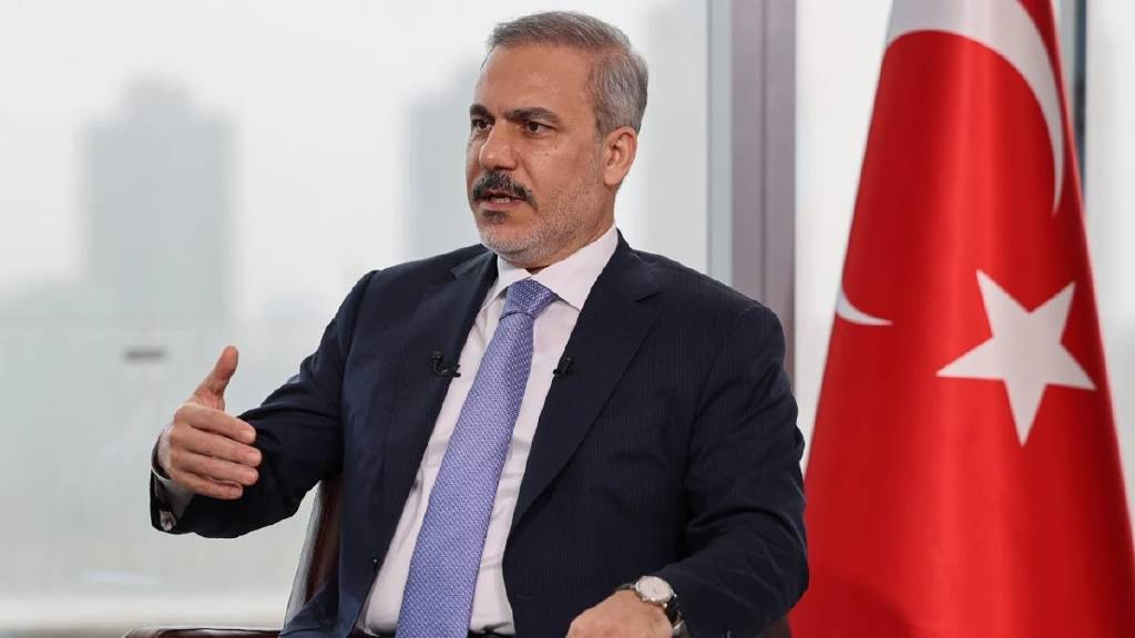 Dışişleri Bakanı Hakan Fidan, Mısır’ın başkenti Kahire’de düzenlenen D-8 Dışişleri Bakanları Konseyi toplantısına katıldı
