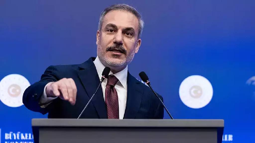 Bakan Fidan YPG'yi uyardı: Suriye'yi terk edin