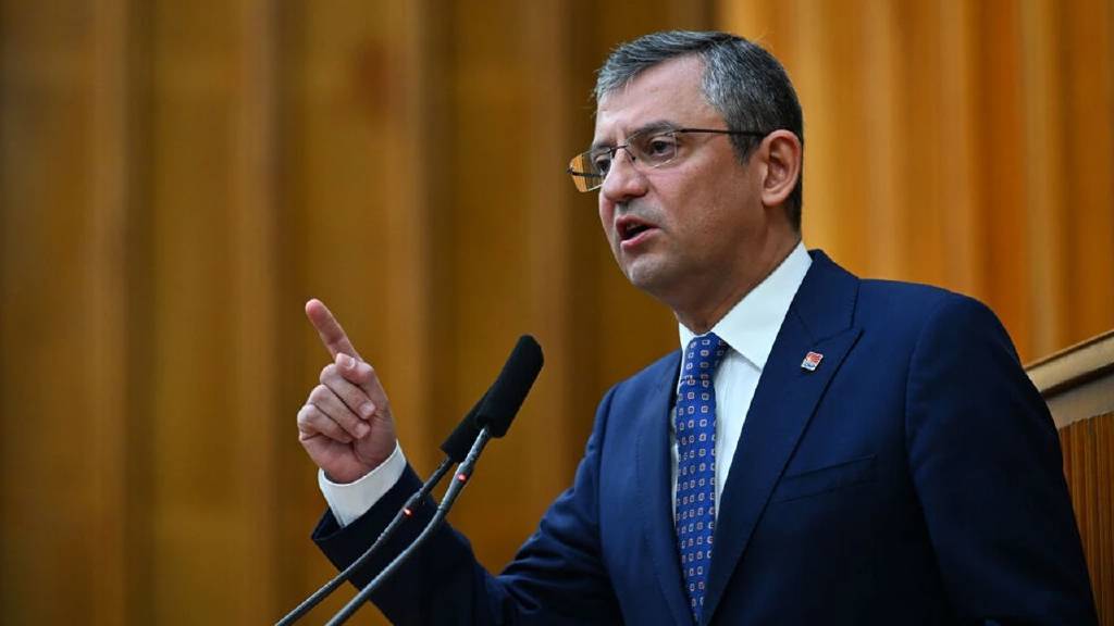 Balıkesir'de fabrikada patlama! Özgür Özel: Sonuna kadar takip edeceğiz