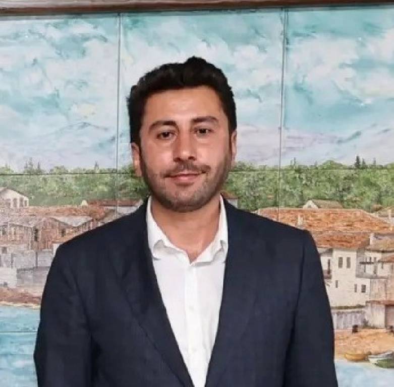 Mersin'de DEM Parti İl Başkanı Reşat Aşan gözaltına alındı