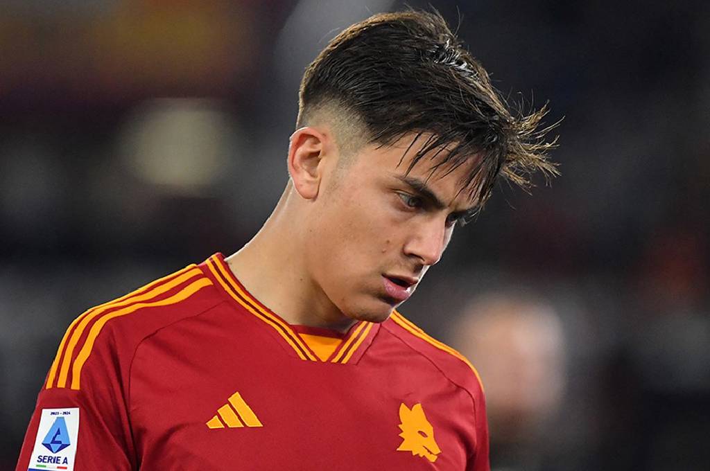 Galatasaray'ın transfer gündemindeki Paulo Dybala'nın Roma'daki geleceği belirsizliğini koruyor