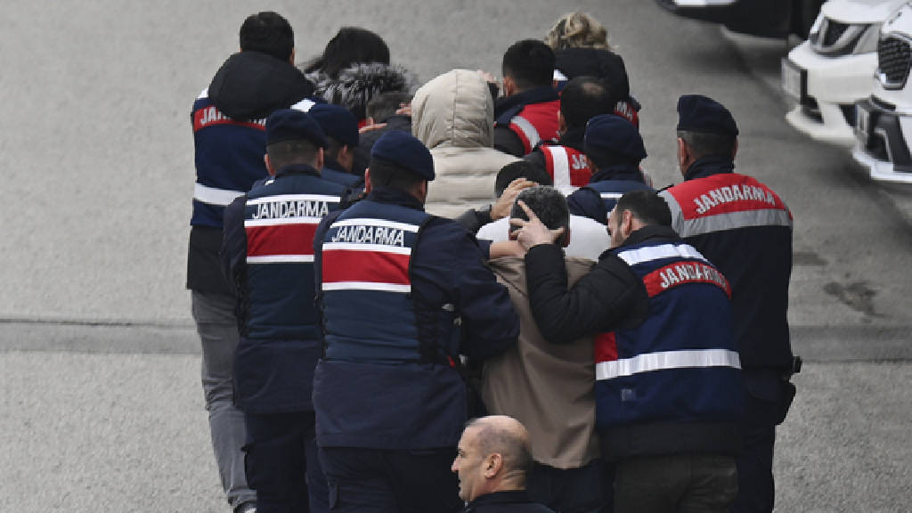 Ankara’da nitelikli dolandırıcılık operasyonu! 103 şüpheli gözaltına alındı