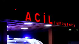 Liseli kızlar arasında bıçaklı kavga: 2 öğrenci ağır yaralı