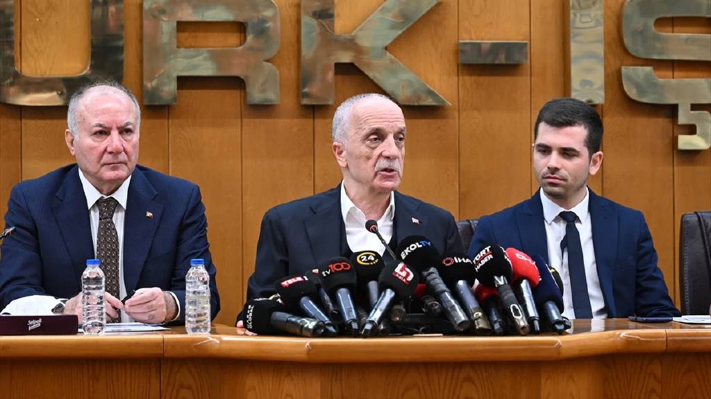 Türk-İş asgari ücret için talep ettiği rakam : 29 bin 583 TL