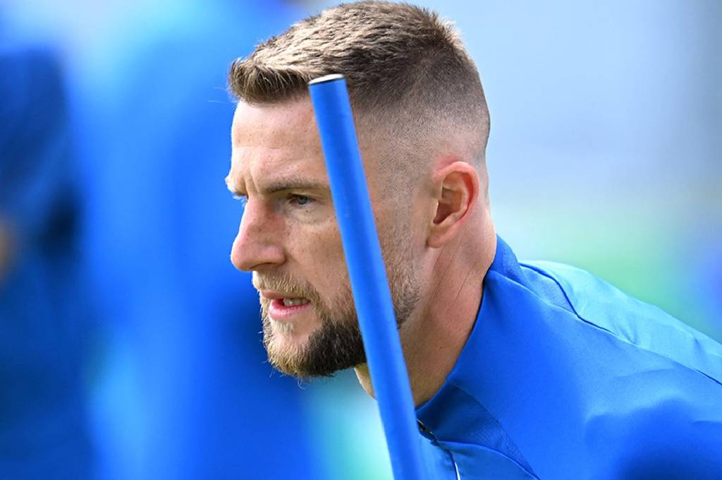 Paris Saint Germain'de (PSG) forma giyen Milan Skriniar'ın ara transfer döneminde takımdan ayrılması bekleniyor