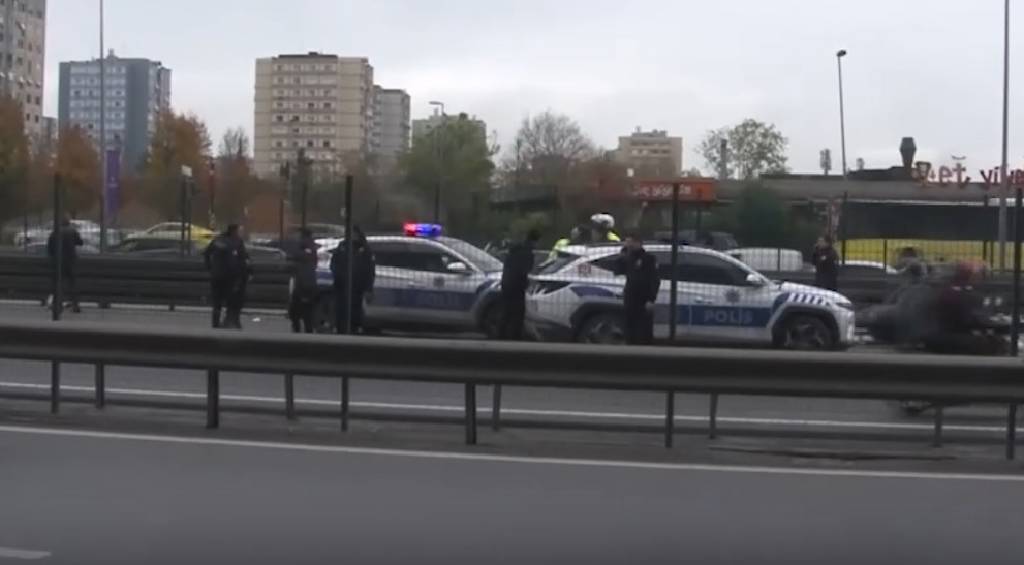 İstanbul'da polise bıçak çeken şahsın, DEAŞ üyesi olduğu ortaya çıktı