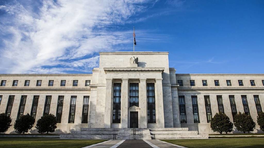 ABD Merkez Bankası (Fed), politika faizini 25 baz puan düşürerek yüzde 4,25-4,50 aralığına indirdi