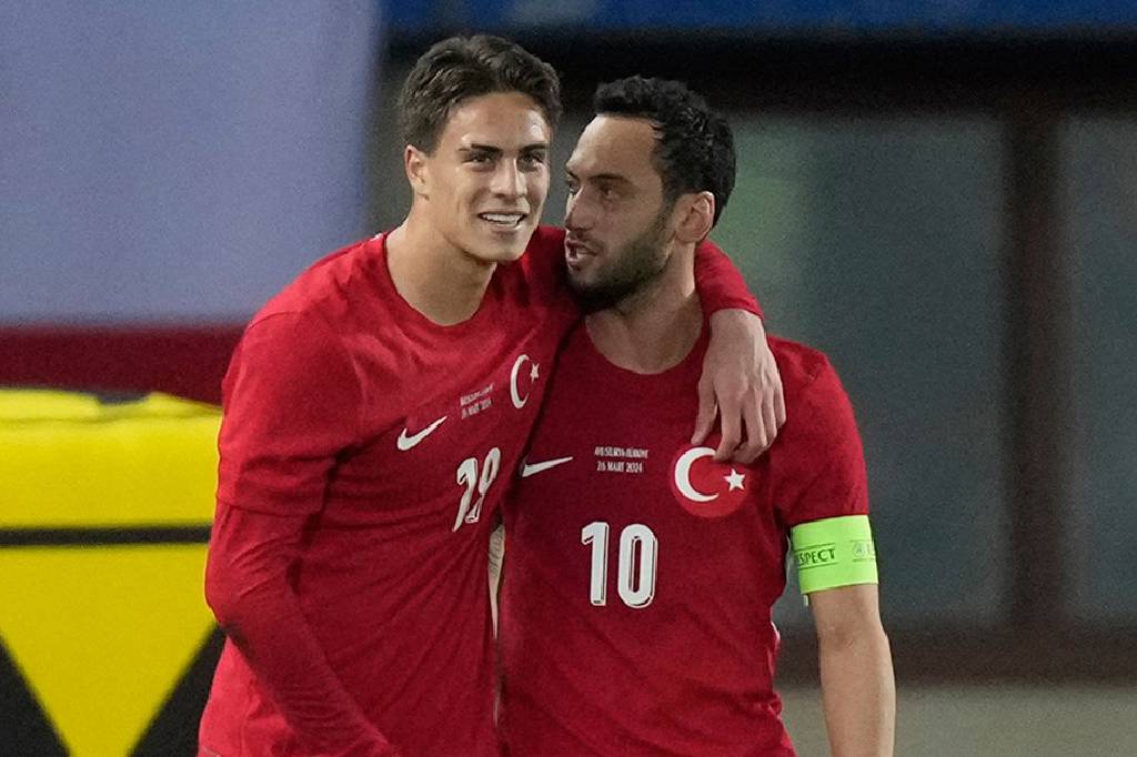 Kenan ve Hakan için övgü dolu sözler