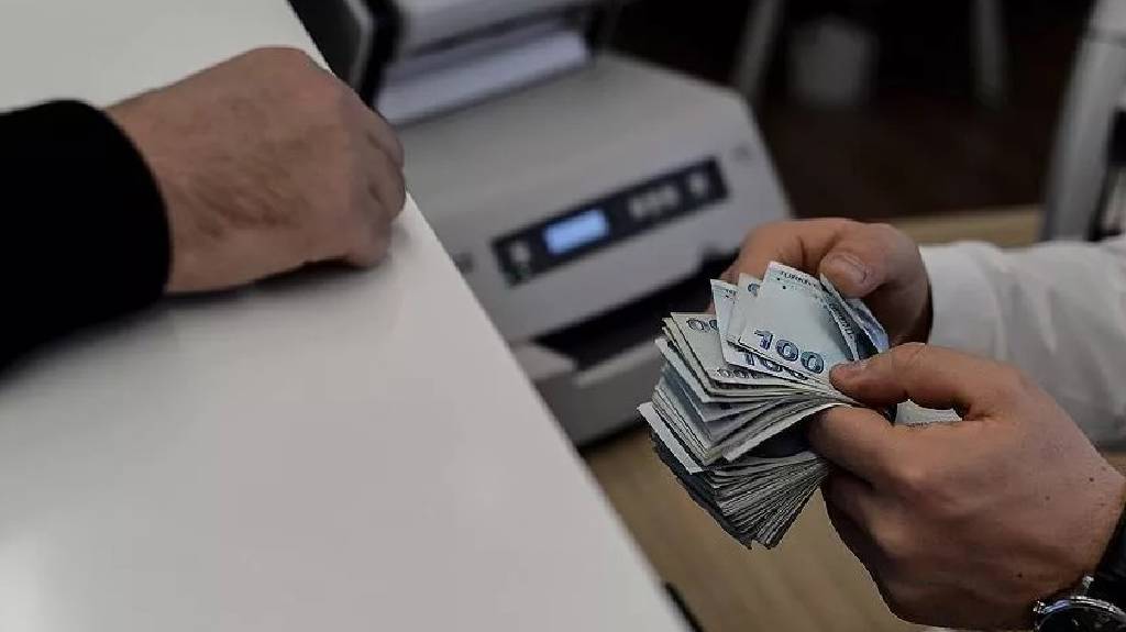 En düşük emekli maaşına zam kararı: 1.8 milyon emekli için ilave düzenleme yapılacak