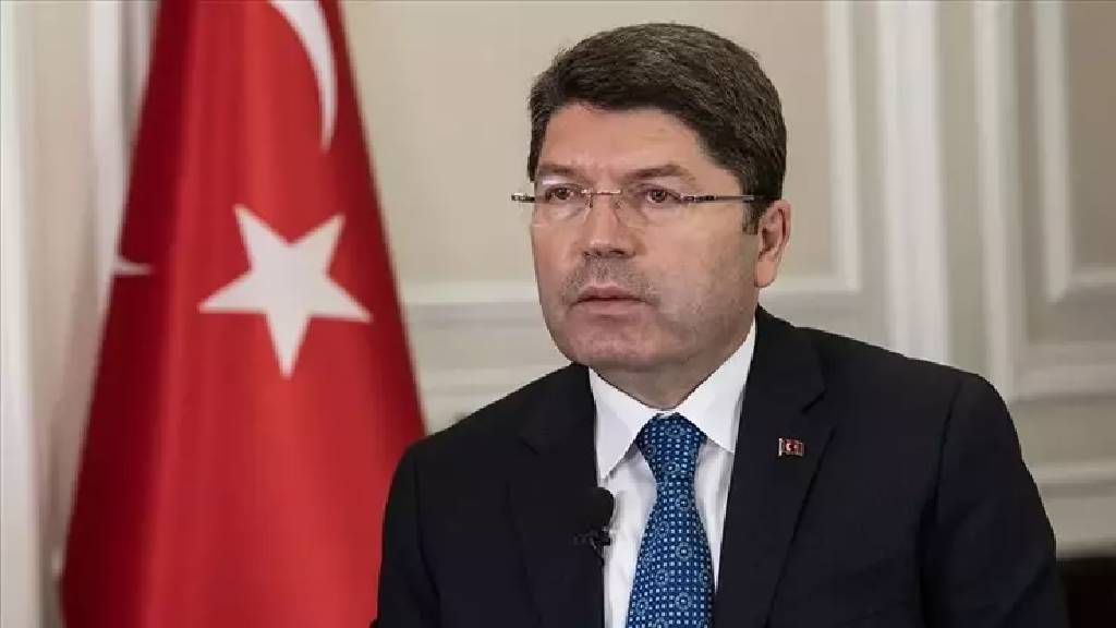 Bakan Tunç: 'Hayvan öldürme suçtur'