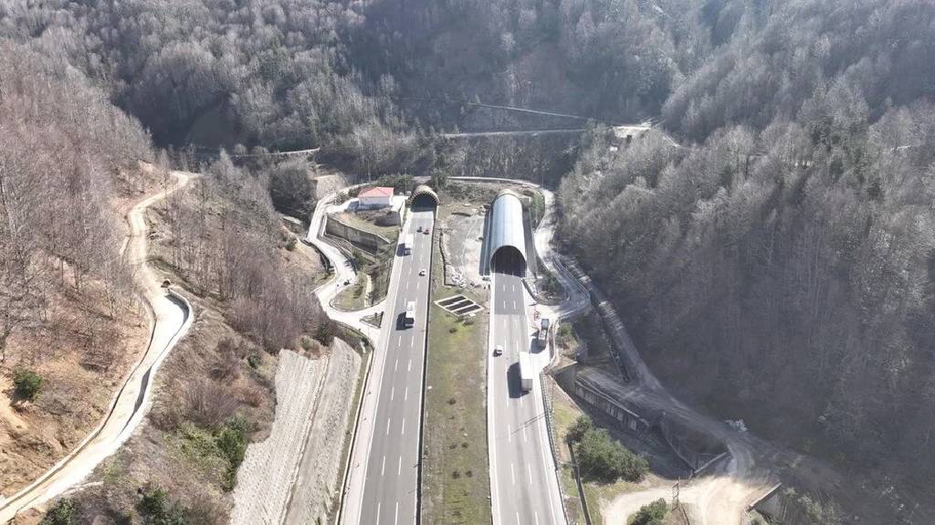 Bolu Dağı Tüneli'nde 50 günlük çalışma: İstanbul yönü trafiğe kapatılacak