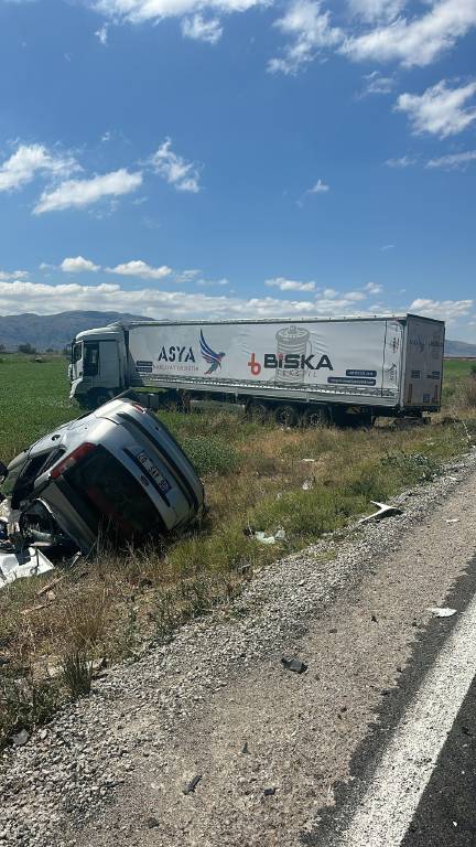 Afyonkarahisar'da feci kaza… Bir aile yok oldu!