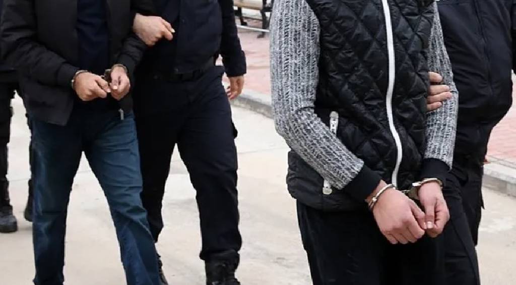 13 ilde Sibergöz-50 operasyonu: 24 şüpheli yakalandı