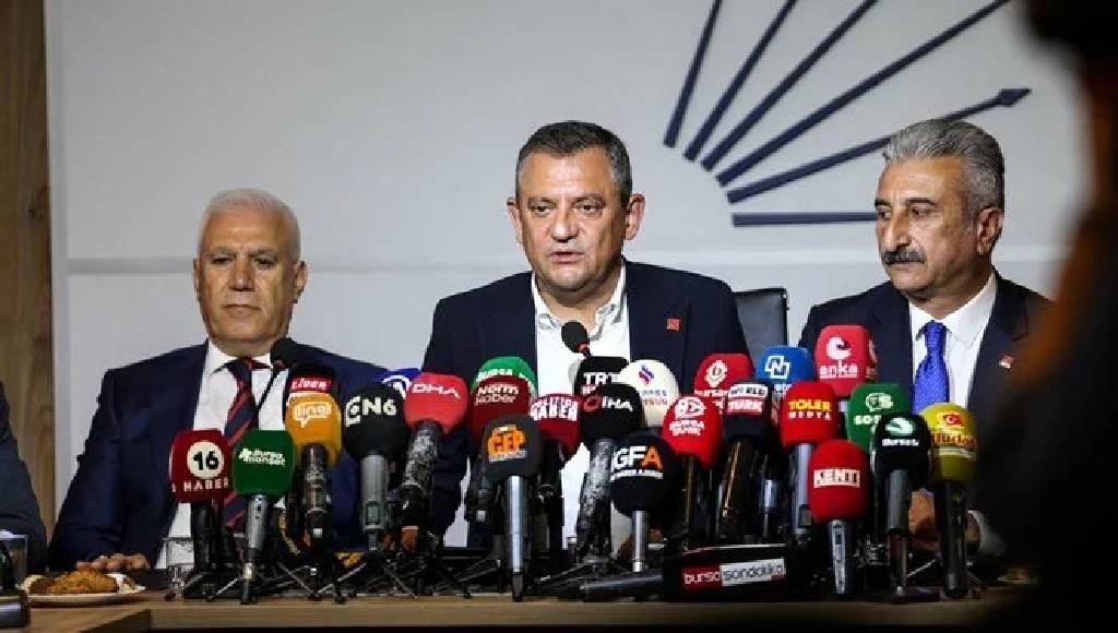 Özgür Özel: Elimizi kolumuzu bağlamaya çalışıyorlar