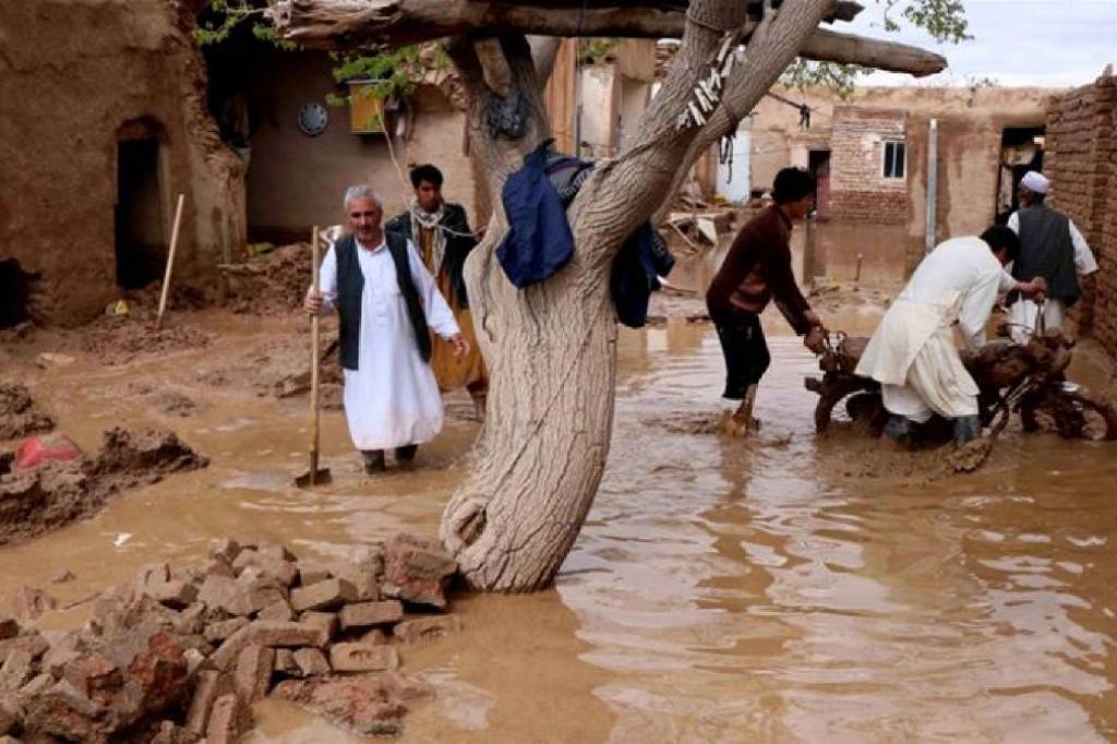Afganistan’da sel felaketi! Çok sayıda ölü ve yaralı var
