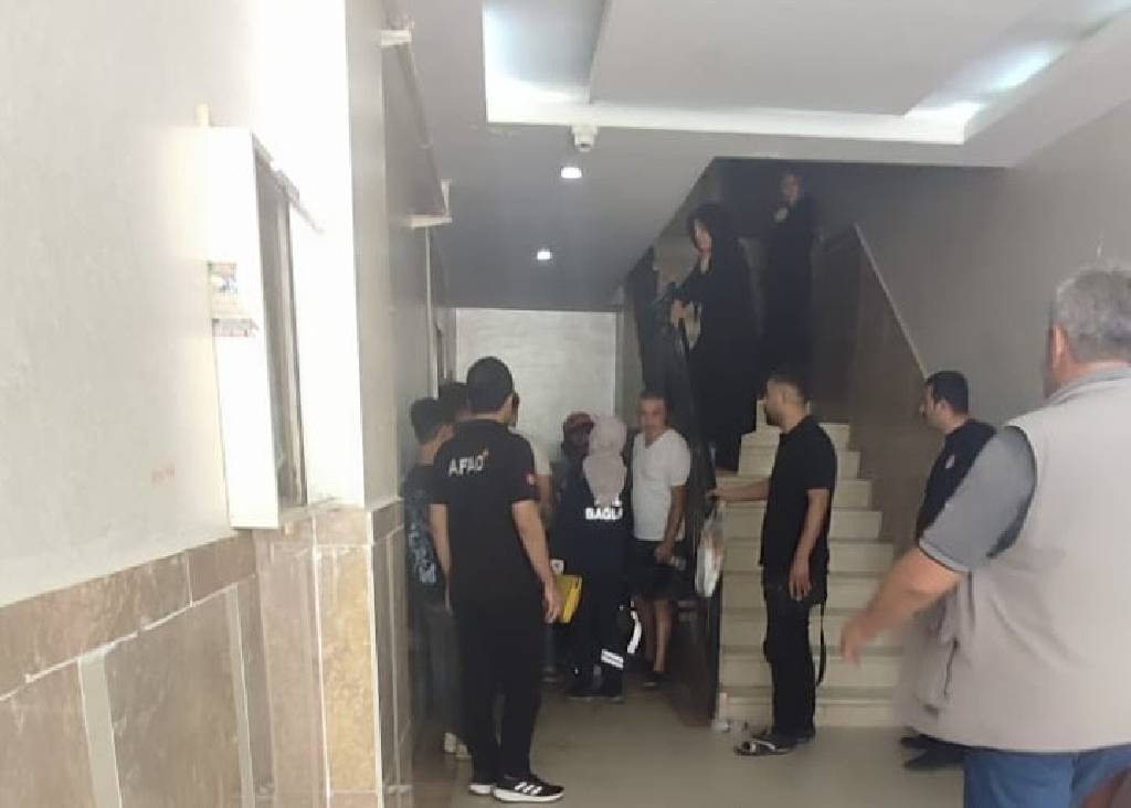 Mardin'de asansör dördüncü kattan düştü! Çok sayıda yaralı var...