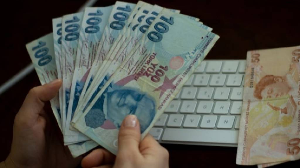 Memur ve emekli maaş zamları belli oldu