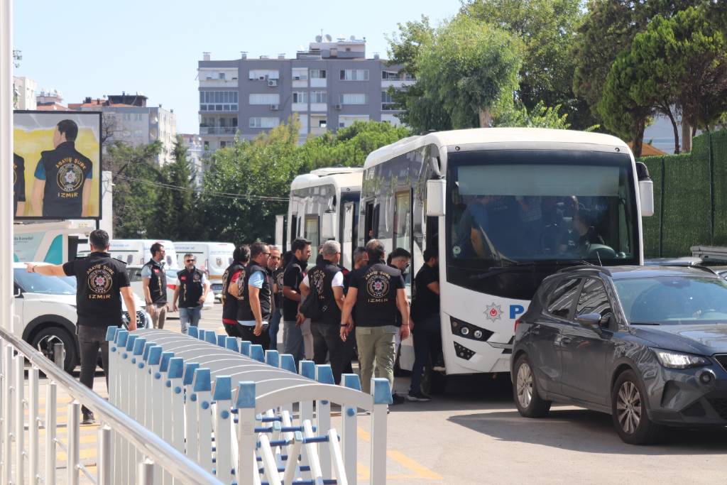 İzmir'de elektrik akımından 2 ölüm! Soruşturmada yeni gelişme