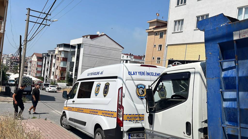 Kocaeli'nde tartıştığı eniştesini tabancayla yaraladı